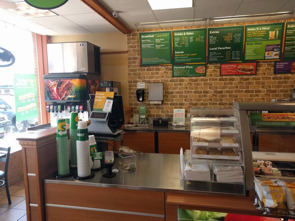 Subway | restaurant | 3561 Main St, Stratford, CT 06614, USA | 2038730465 OR +1 203-873-0465