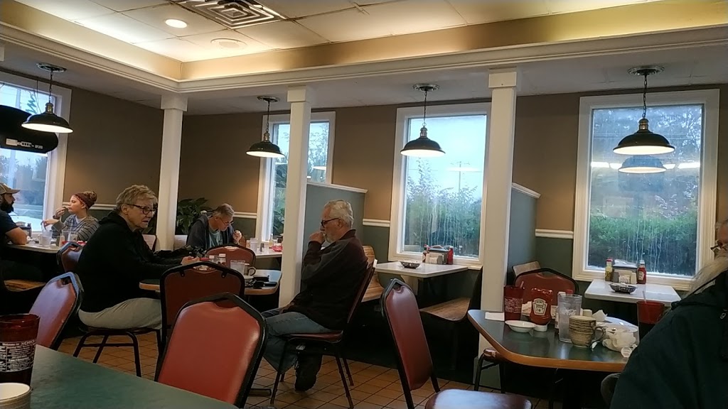 Chick & Sea Foods | restaurant | 1127 N McKenzie St, Foley, AL 36535, USA | 2519438443 OR +1 251-943-8443