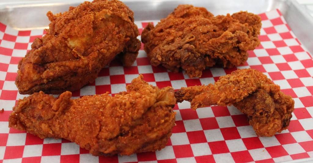 Redcrest Fried Chicken | restaurant | 1525 S 11th St, Philadelphia, PA 19147, USA | 2154546951 OR +1 215-454-6951