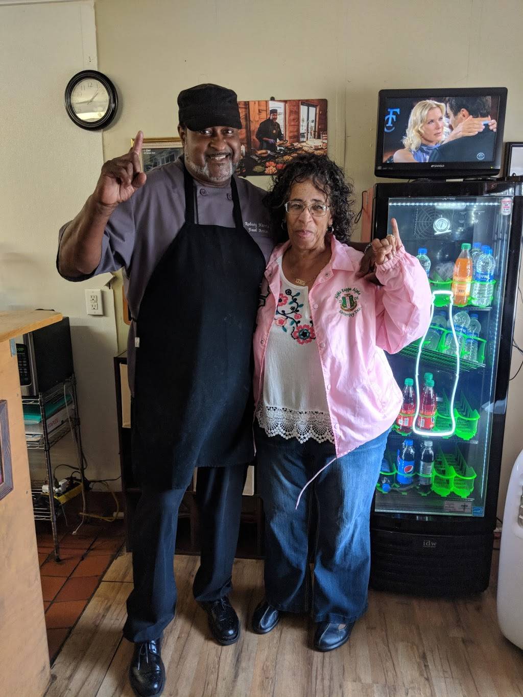 1Chef Kitchen & Mobile Catering | restaurant | 429 Spindale St, Spindale, NC 28160, USA | 8284292106 OR +1 828-429-2106