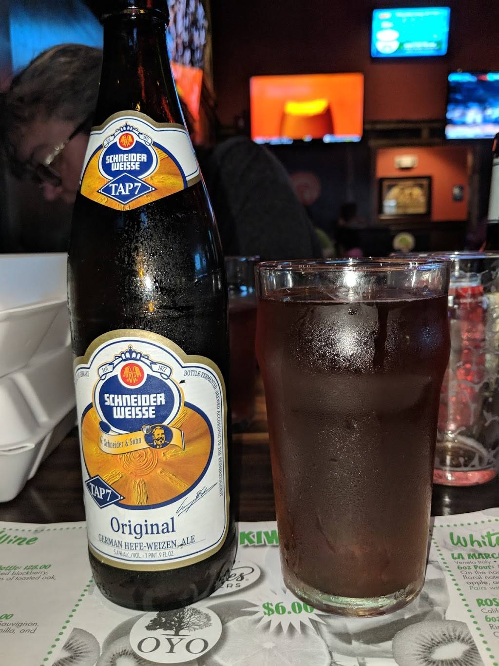 Winking Lizard Tavern | restaurant | 7995 E Broad St, Blacklick, OH 43004, USA | 6144903070 OR +1 614-490-3070