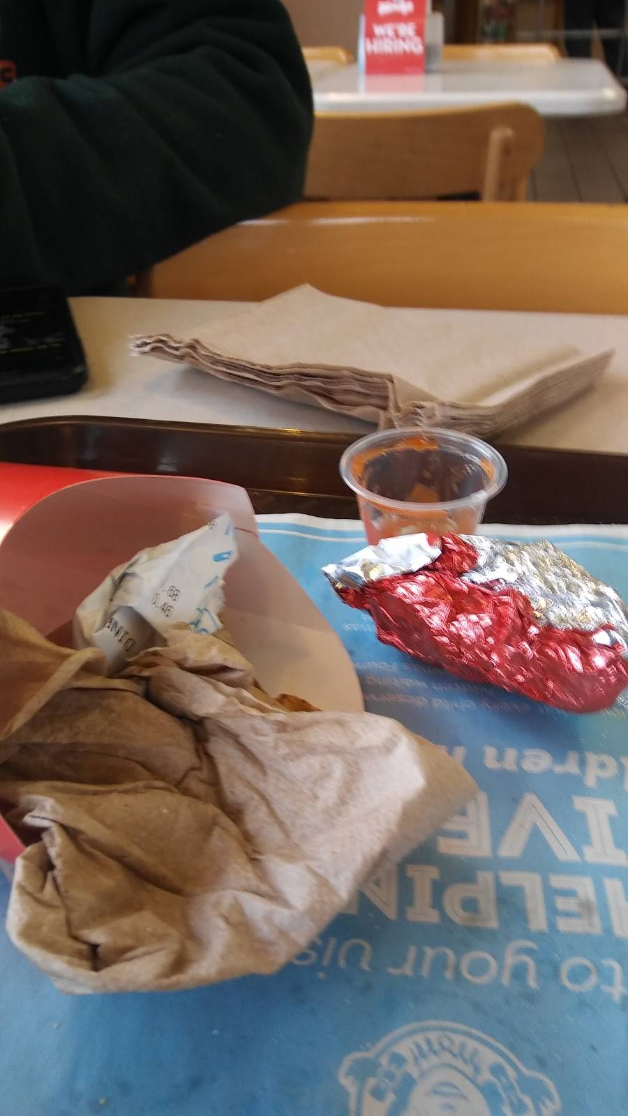 Wendys | restaurant | 1062 Peachtree Industrial Blvd, Suwanee, GA 30024, USA | 6784825069 OR +1 678-482-5069