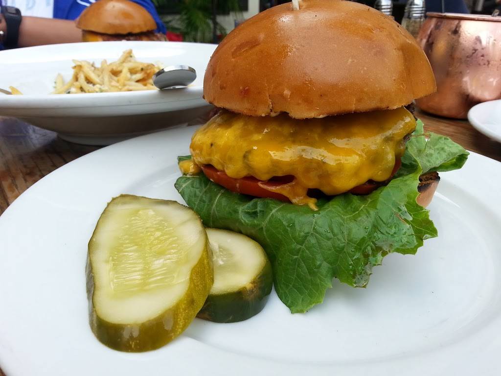 Tin Roof Bistro | restaurant | 3500 N Sepulveda Blvd, Manhattan Beach, CA 90266, USA | 3109390900 OR +1 310-939-0900