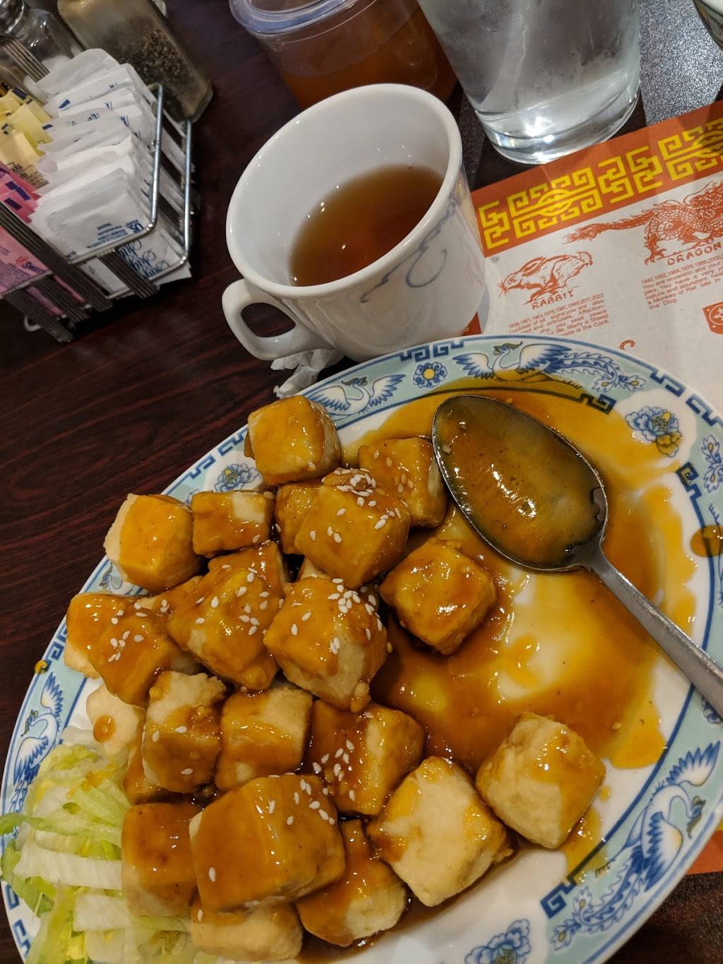 China Capital Restaurant | restaurant | 2900 N Main St #101, High Point, NC 27265, USA | 3368828888 OR +1 336-882-8888