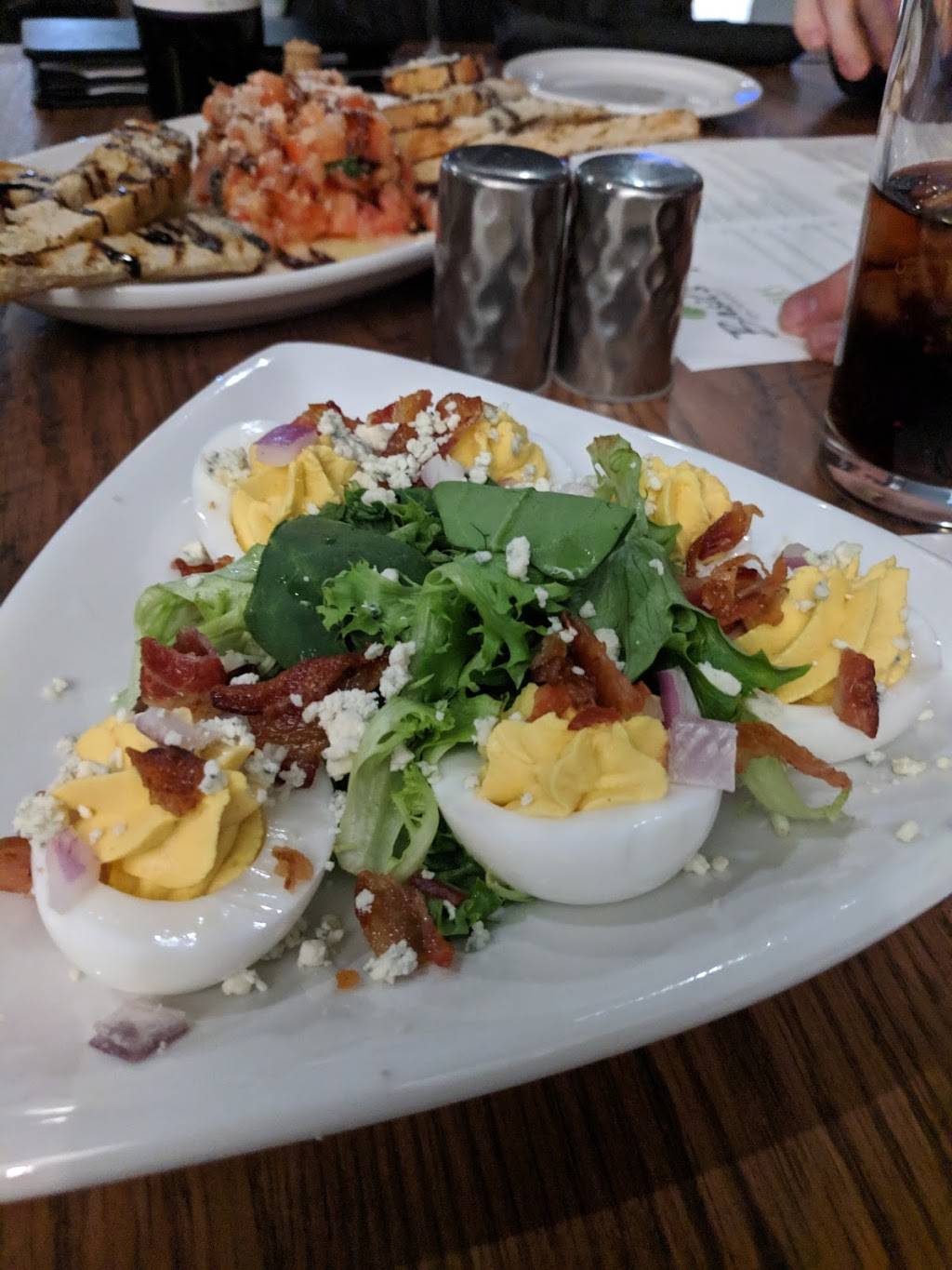 Basils On Market | restaurant | 5650 Tylersville Rd, Mason, OH 45040, USA | 5134454637 OR +1 513-445-4637