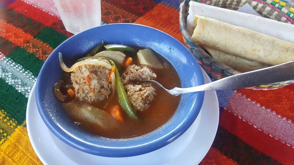 El Patio Mexican Restaurant | restaurant | 3250, 552 E Olive Ave, Fresno, CA 93728, USA | 5597217757 OR +1 559-721-7757