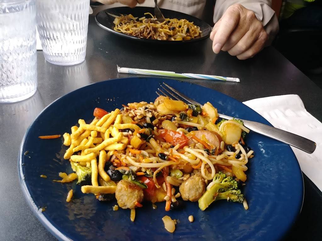 HuHot Mongolian Grill | restaurant | 703 S Duff Ave, Ames, IA 50010, USA | 5152337191 OR +1 515-233-7191