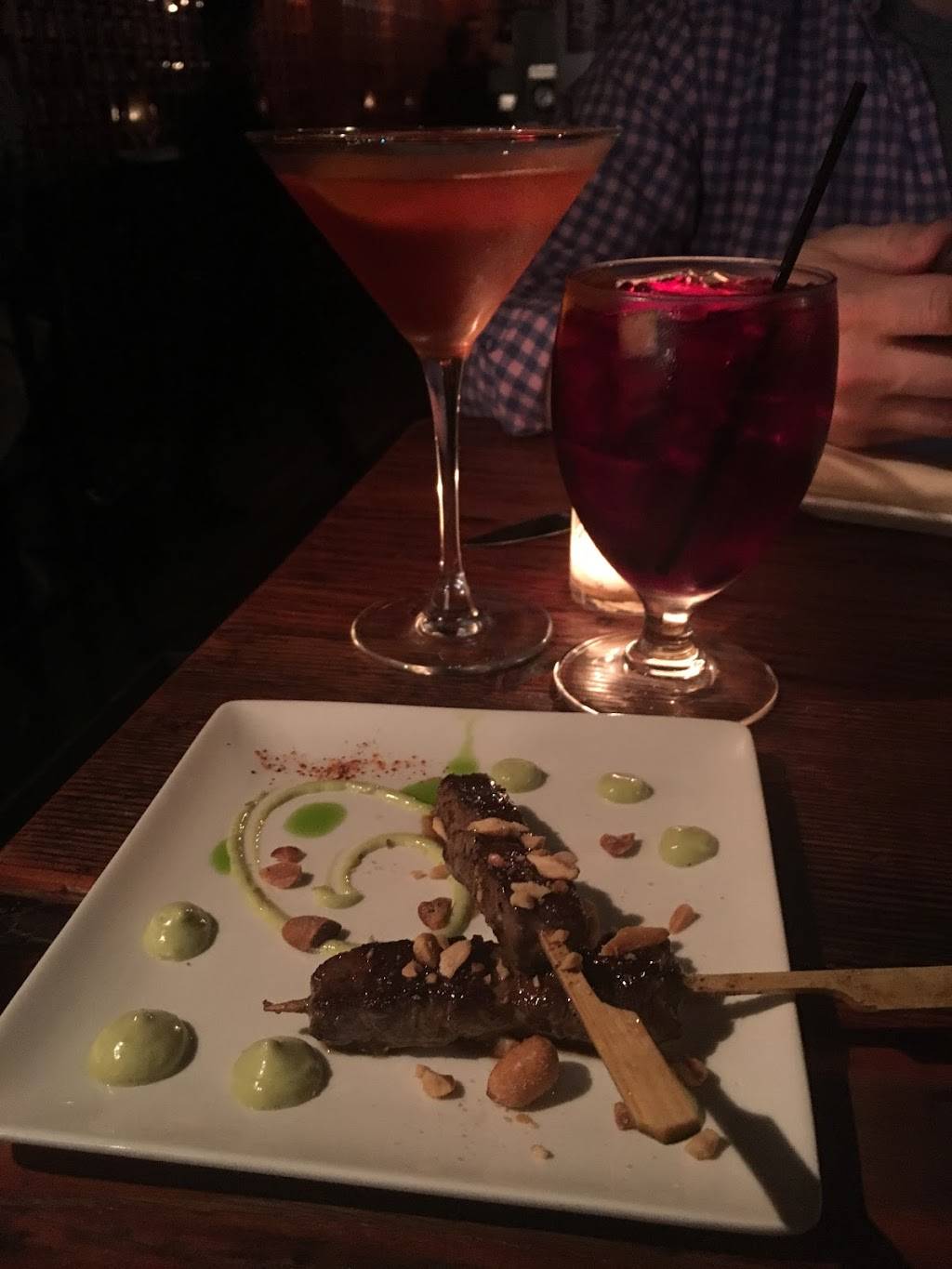 Tinto | night club | 114 S 20th St, Philadelphia, PA 19103, USA | 2156659150 OR +1 215-665-9150