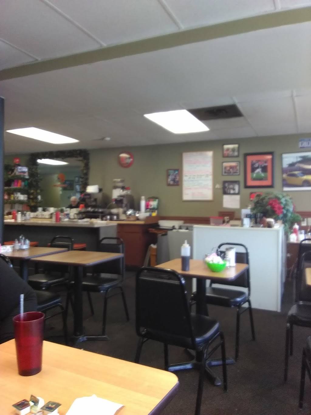 West Winds Cafe | restaurant | 2453 Dewey Ave # 1, Rochester, NY 14615, USA | 5856215530 OR +1 585-621-5530