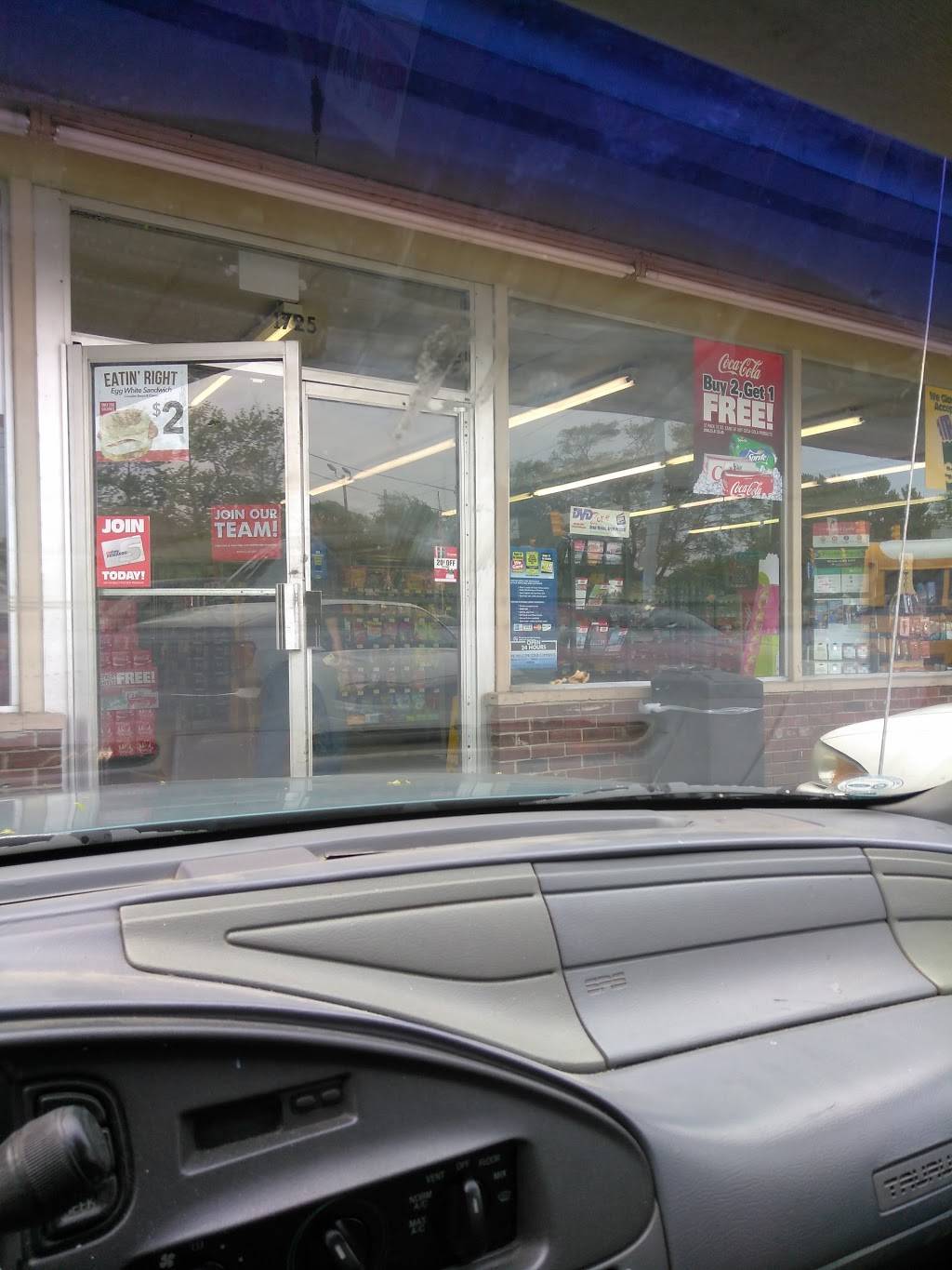 Village Pantry | restaurant | 1725 S Lynhurst Dr, Indianapolis, IN 46241, USA | 8003483430 OR +1 800-348-3430