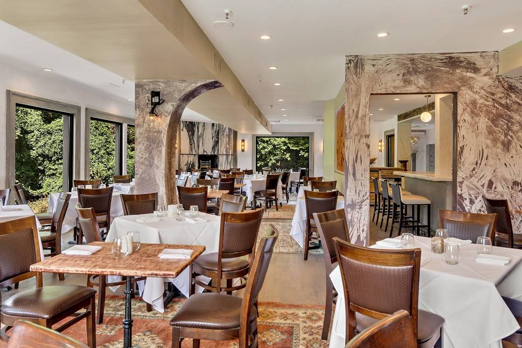 Donatella Ristorante | restaurant | 12 Tappan Rd, Harrington Park, NJ 07640, USA | 2017674245 OR +1 201-767-4245