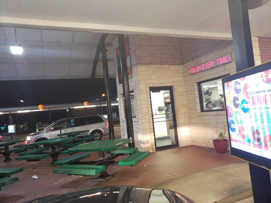 Sonic Drive-In | restaurant | 1306 E Stan Schlueter Loop, Killeen, TX 76542, USA | 2545017195 OR +1 254-501-7195