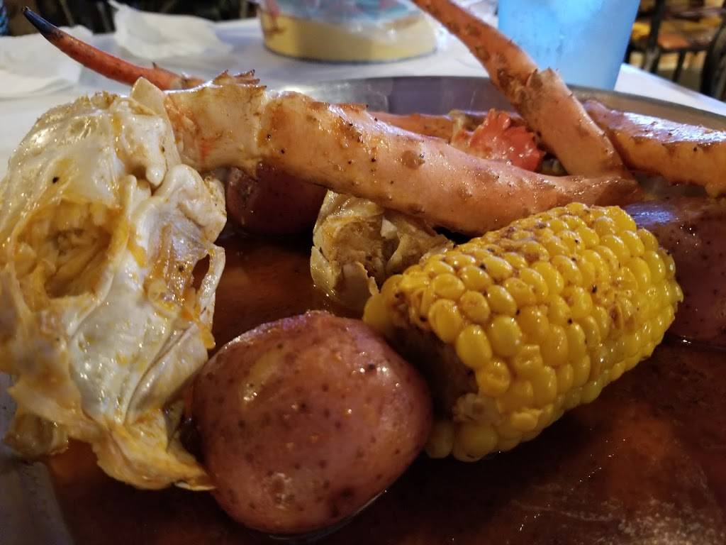 J&C Crab - Juicy Seafood | restaurant | 1036 FL-104 Suite 24, Jacksonville, FL 32218, USA | 9043292224 OR +1 904-329-2224