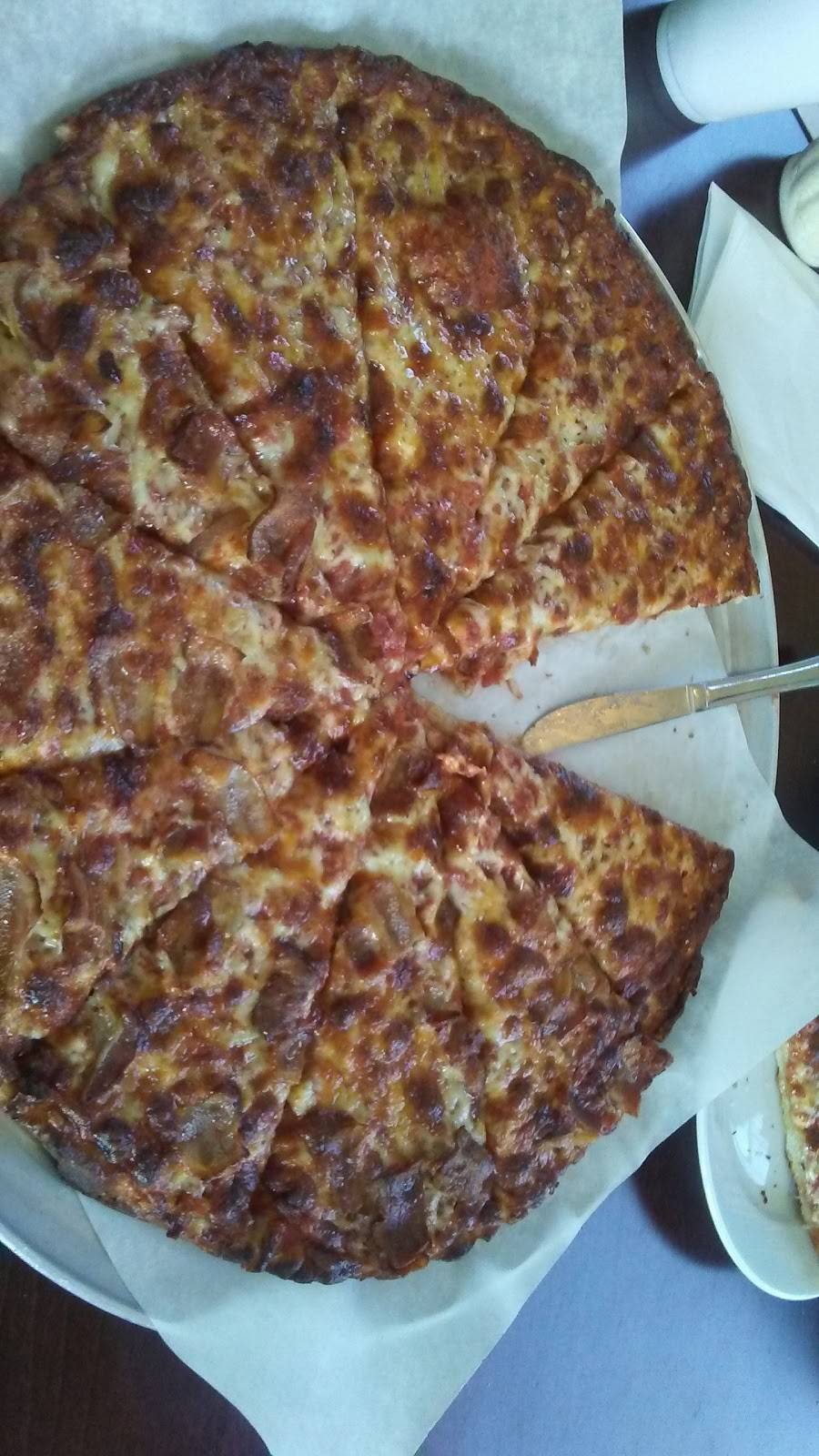 Five Star Pizza House & Restaurant | restaurant | 976 Park Ave, Bridgeport, CT 06604, USA | 2033846001 OR +1 203-384-6001