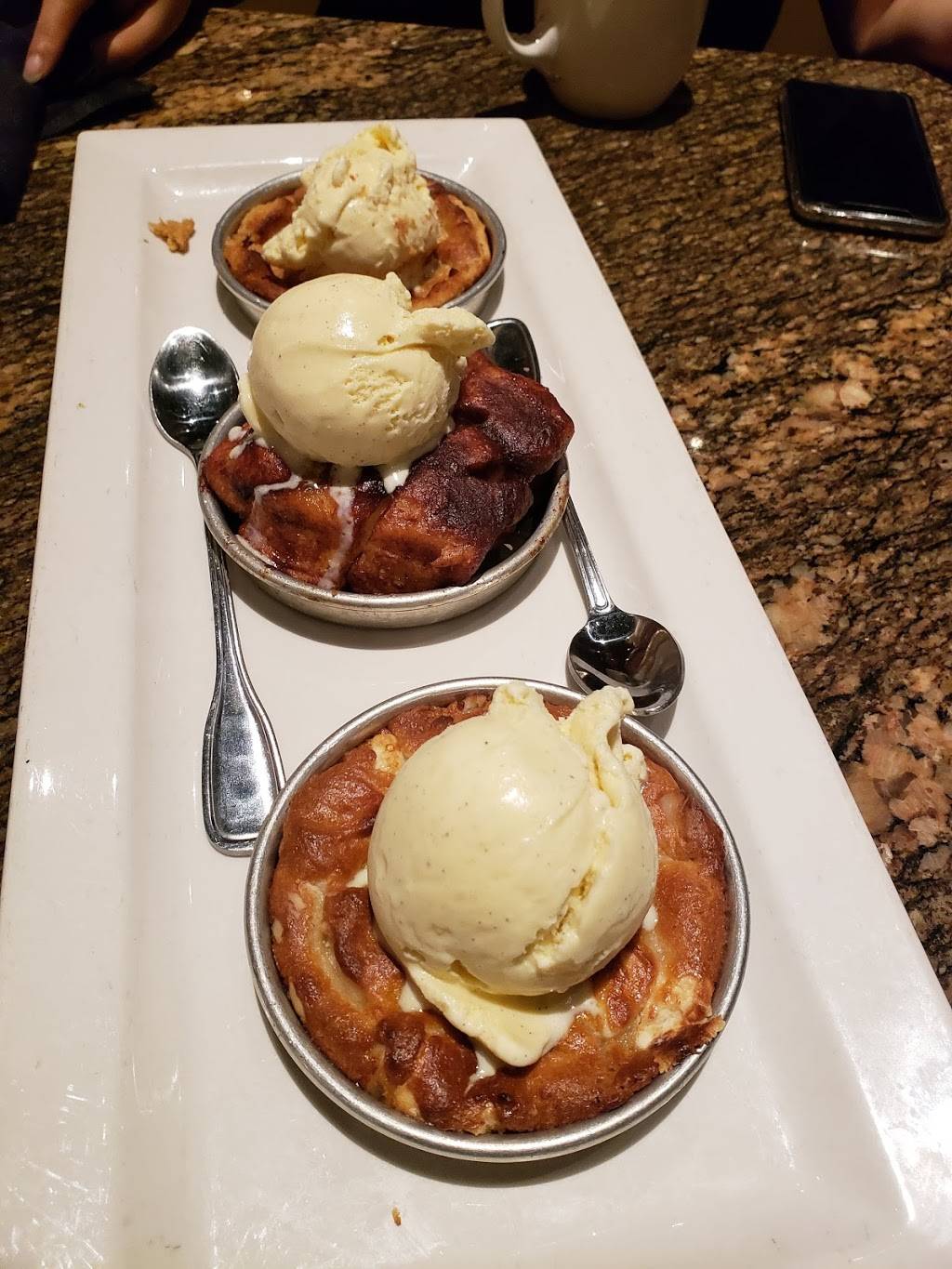 BJs Restaurant & Brewhouse | restaurant | 3620 Fallon Rd, Dublin, CA 94568, USA | 9254521155 OR +1 925-452-1155