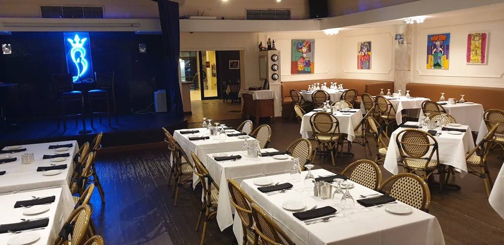 Blue Bar Grill | restaurant | 1960 S Ocean Dr, Hallandale Beach, FL 33009, USA | 9542512658 OR +1 954-251-2658