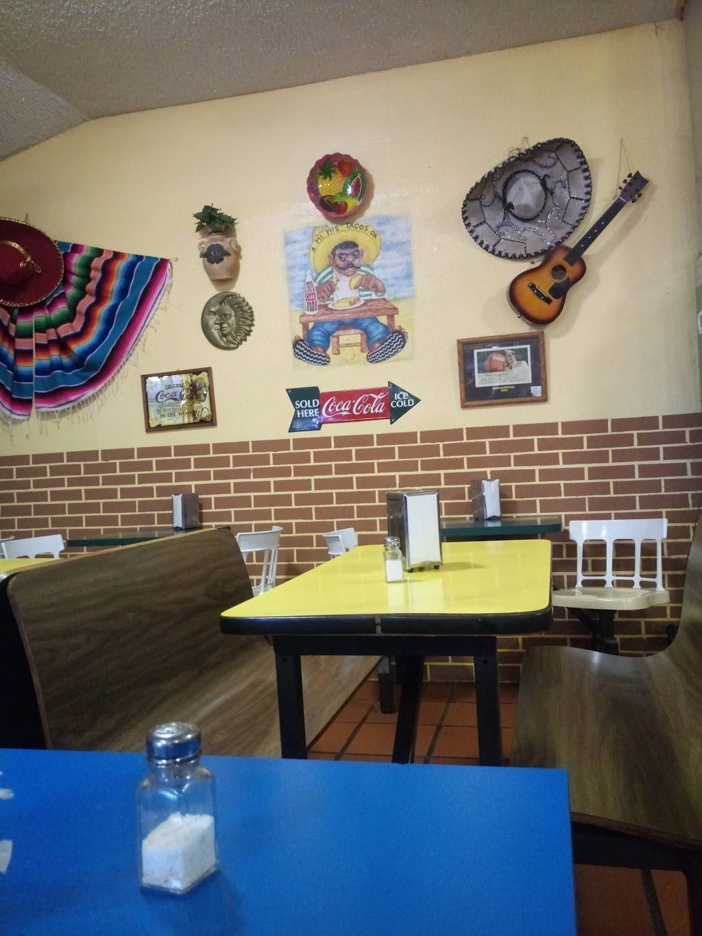 La Casita | restaurant | 101 W Shell Point Rd, Ruskin, FL 33570, USA | 8136457054 OR +1 813-645-7054