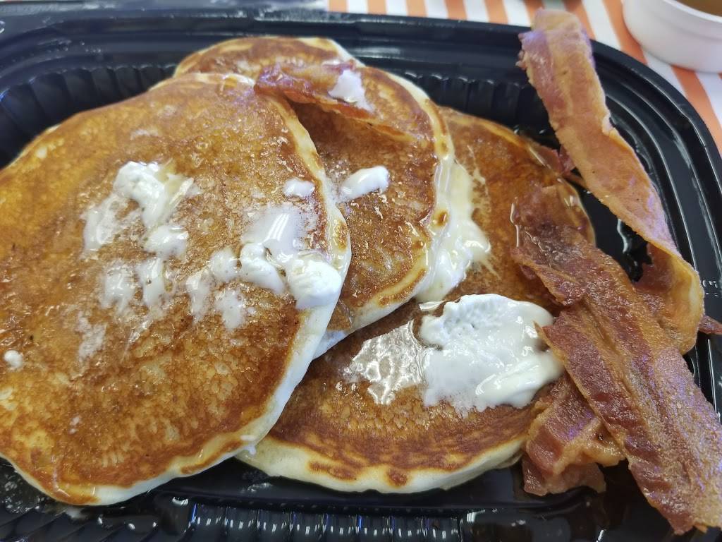 Whataburger | meal takeaway | 375 S Telshor Blvd, Las Cruces, NM 88011, USA | 5755213222 OR +1 575-521-3222