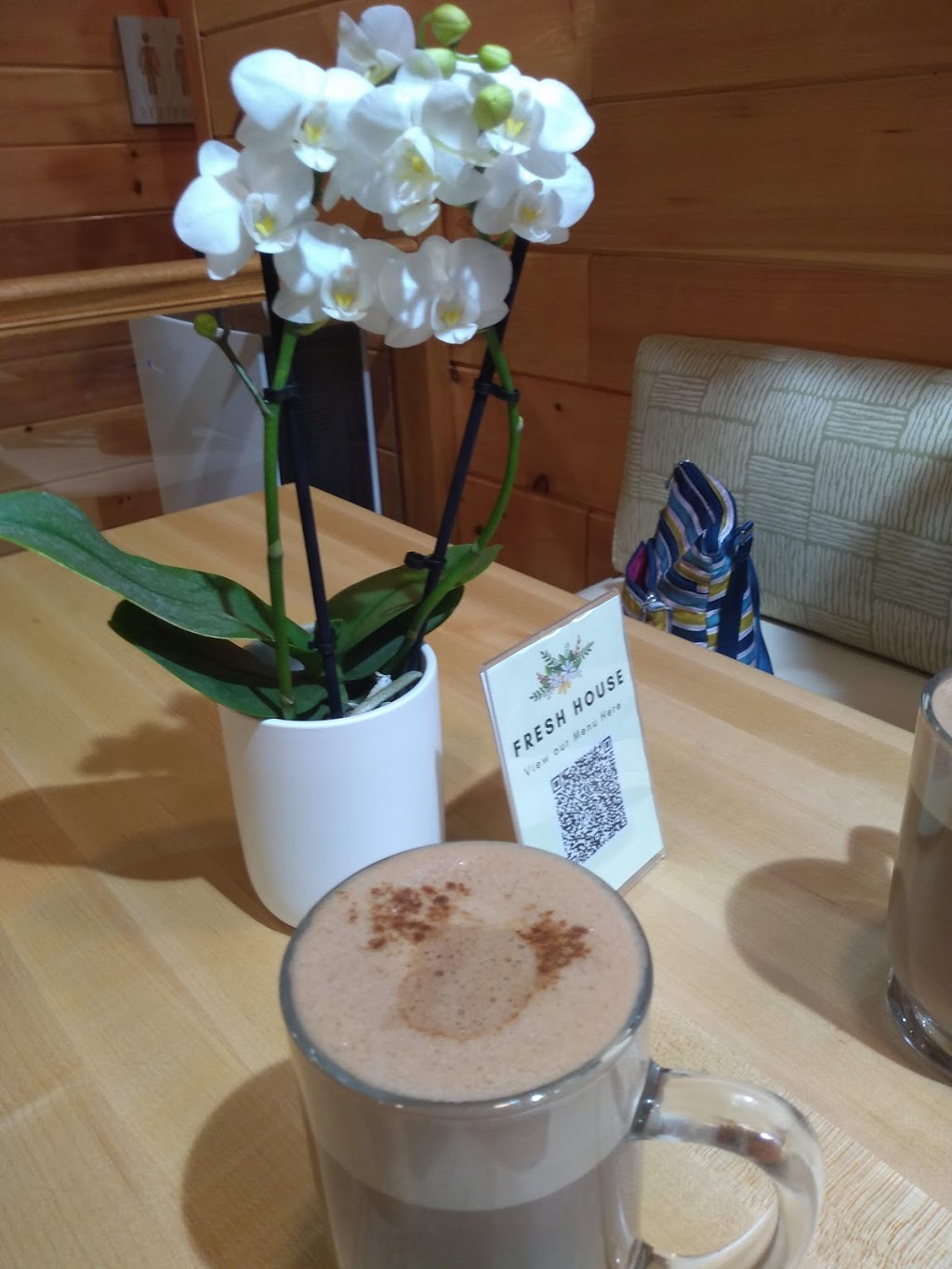 Fresh House | restaurant | 76 Congress Street, Portsmouth, NH 03801, USA | 6034278615 OR +1 603-427-8615