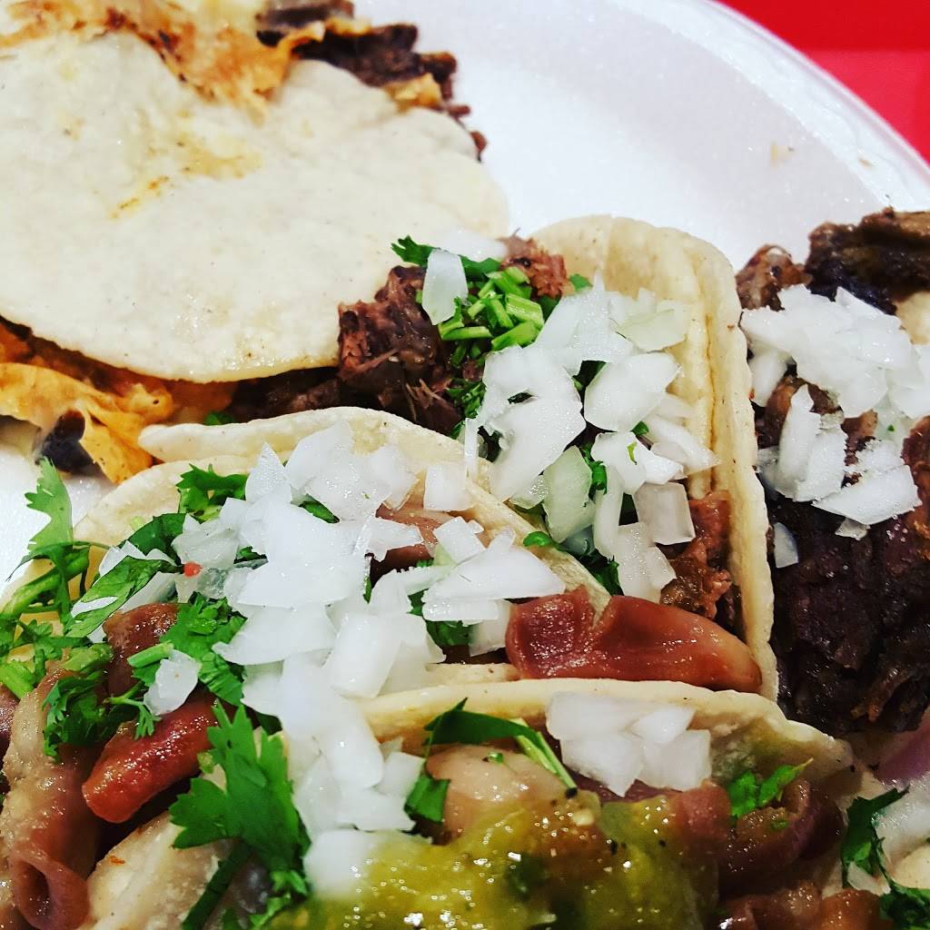 Taqueria 2 Potrillos | restaurant | 403 S D St, Perris, CA 92570, USA | 9514430888 OR +1 951-443-0888