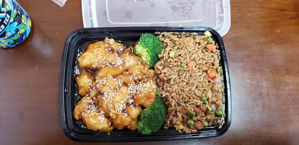 East Shore Wok | restaurant | 73 E Shore Rd, Manhasset, NY 11030, USA | 5163658617 OR +1 516-365-8617