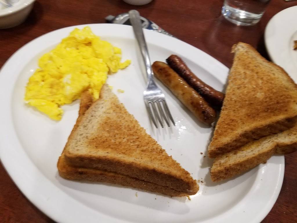 Alexanders Polish American Restaurant | restaurant | 559 S Lafayette St, South Lyon, MI 48178, USA | 2484861405 OR +1 248-486-1405