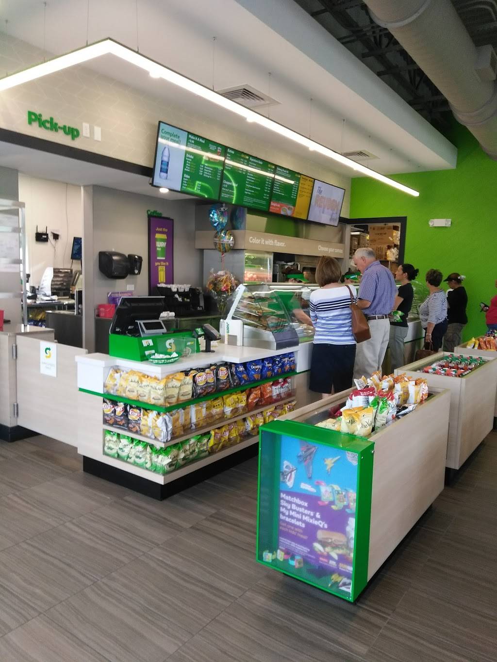 Subway | restaurant | 1204 N Woodland Blvd, DeLand, FL 32720, USA | 3867387155 OR +1 386-738-7155