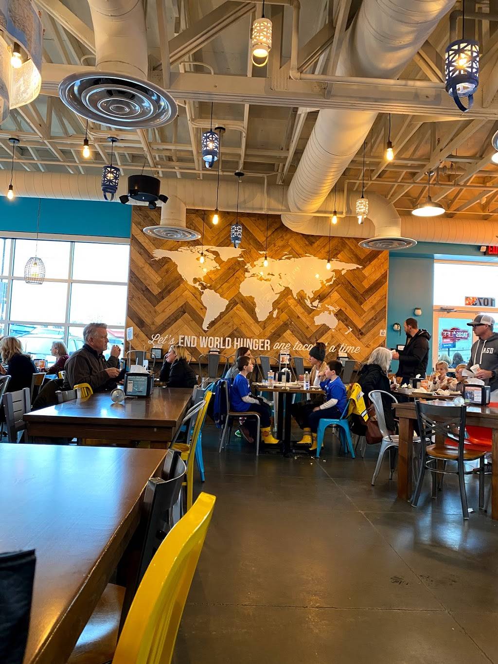 Tacos 4 Life | restaurant | 10732 S Memorial Dr, Tulsa, OK 74133, USA | 5392022162 OR +1 539-202-2162