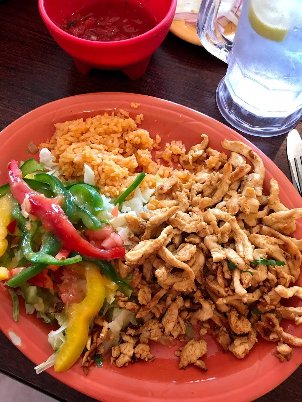 El Gallito Mexican Restaurant | restaurant | 300 W Main St, Albion, IL 62806, USA | 6184459200 OR +1 618-445-9200