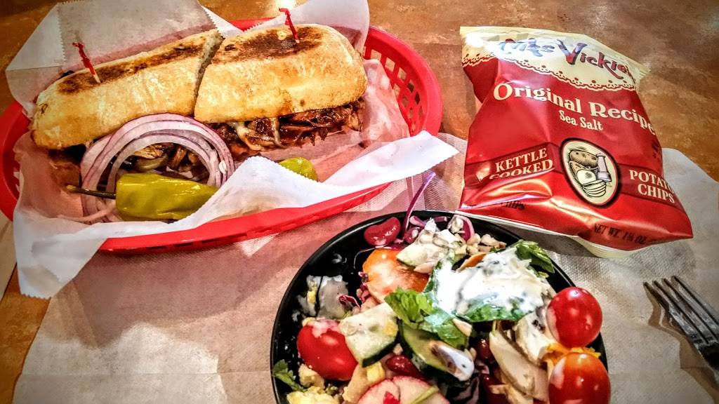 Toppers Pizza | restaurant | 1416 N Moorpark Rd, Thousand Oaks, CA 91360, USA | 8054954444 OR +1 805-495-4444