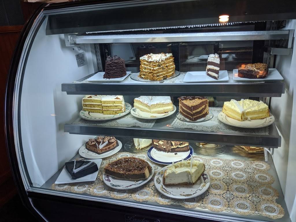 Ol Heidelberg Cafe | restaurant | 6125 University Dr, Huntsville, AL 35806, USA | 2569220556 OR +1 256-922-0556