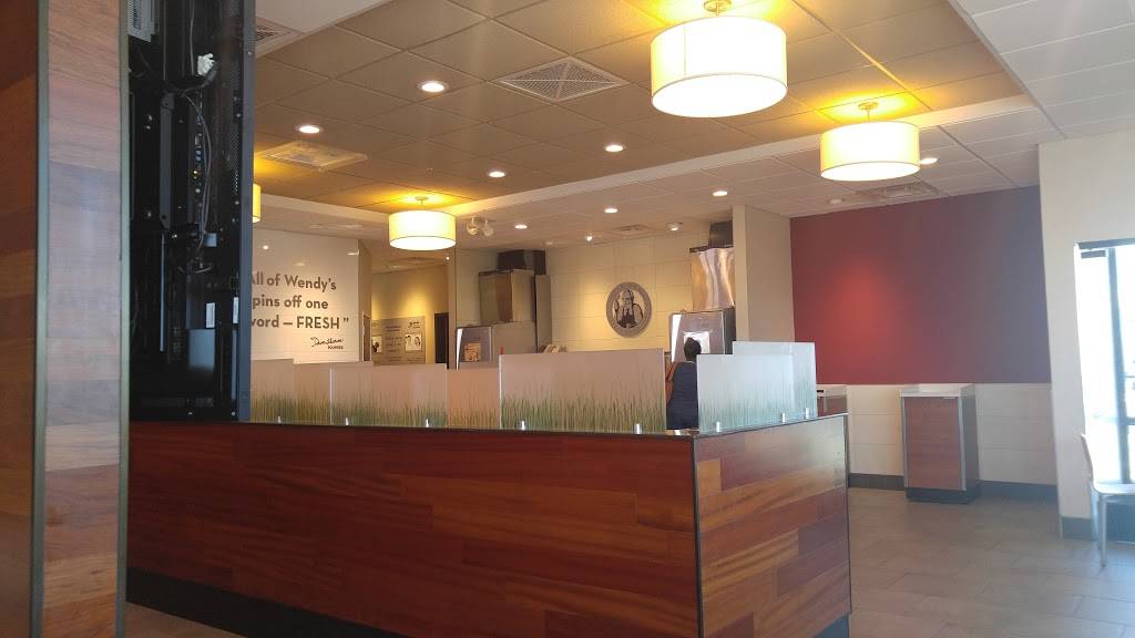 Wendys | restaurant | 7021 W. Bank Expressway, Marrero, LA 70072, USA | 5043238036 OR +1 504-323-8036