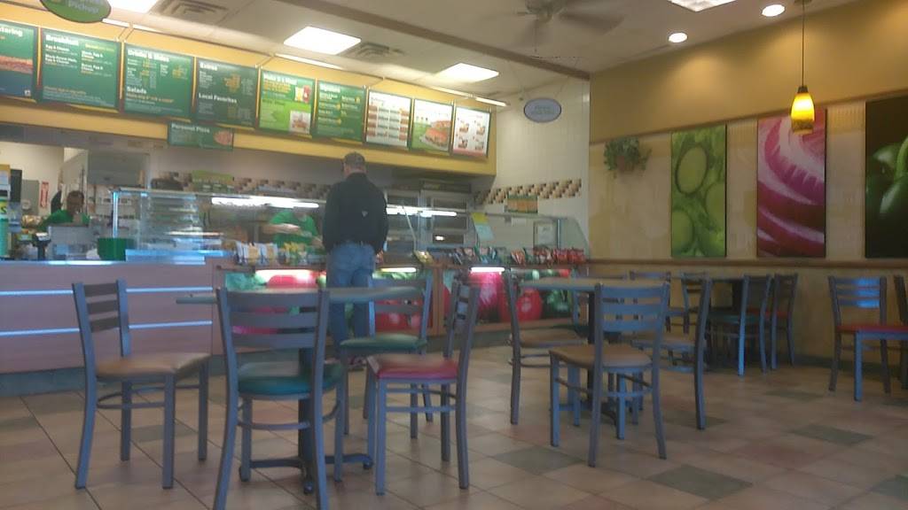 Subway Restaurants | restaurant | 10053 Marsh Ln, Dallas, TX 75229, USA | 2149040109 OR +1 214-904-0109