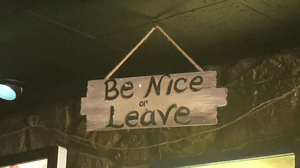 Benders Restaurant | restaurant | 50 Lincoln Way E, Massillon, OH 44646, USA | 3308328525 OR +1 330-832-8525