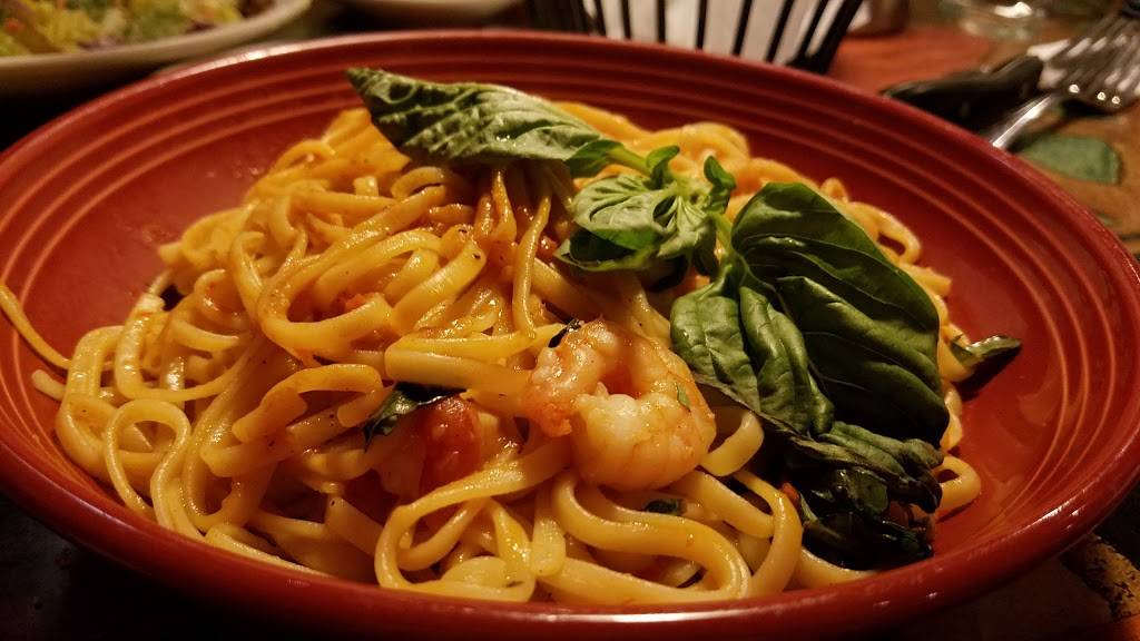 Carrabbas Italian Grill | restaurant | 1212 Oakridge Dr, Fort Collins, CO 80525, USA | 9702256800 OR +1 970-225-6800