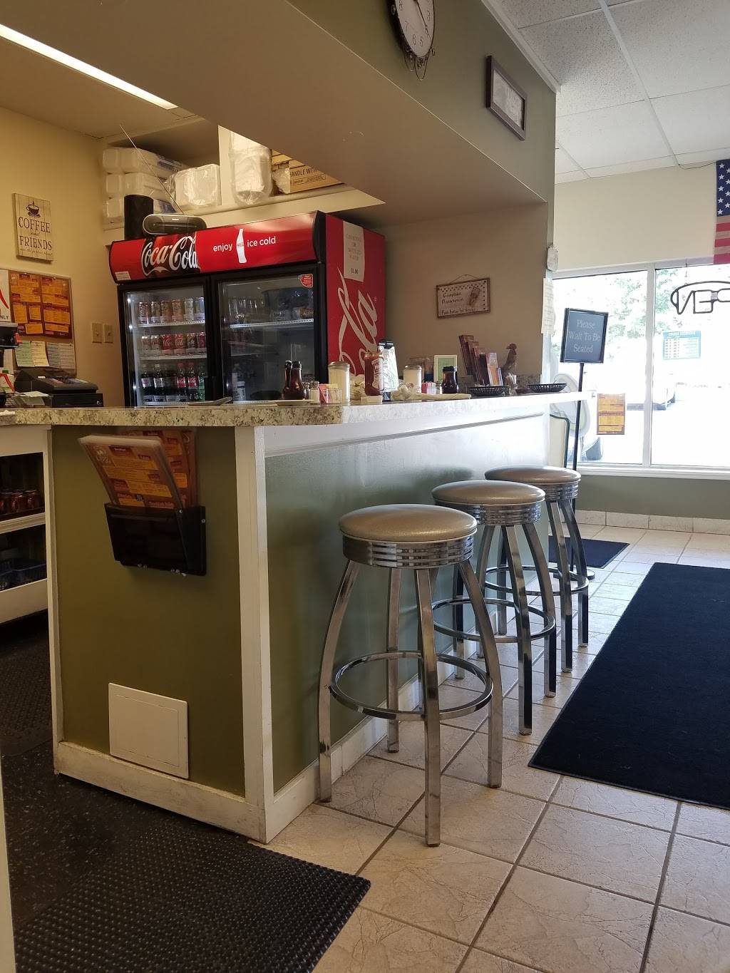 The Crazy Egg | restaurant | 1237 E 305th St, Wickliffe, OH 44092, USA | 4404947372 OR +1 440-494-7372