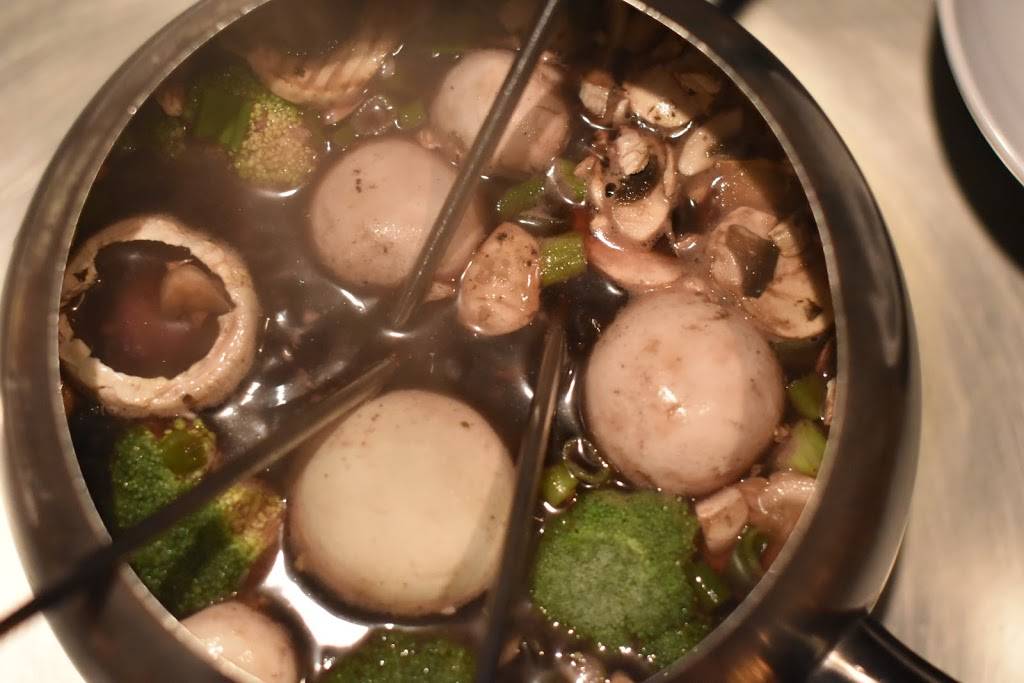 The Melting Pot | restaurant | 1564 Laskin Rd #182, Virginia Beach, VA 23451, USA | 7574253463 OR +1 757-425-3463