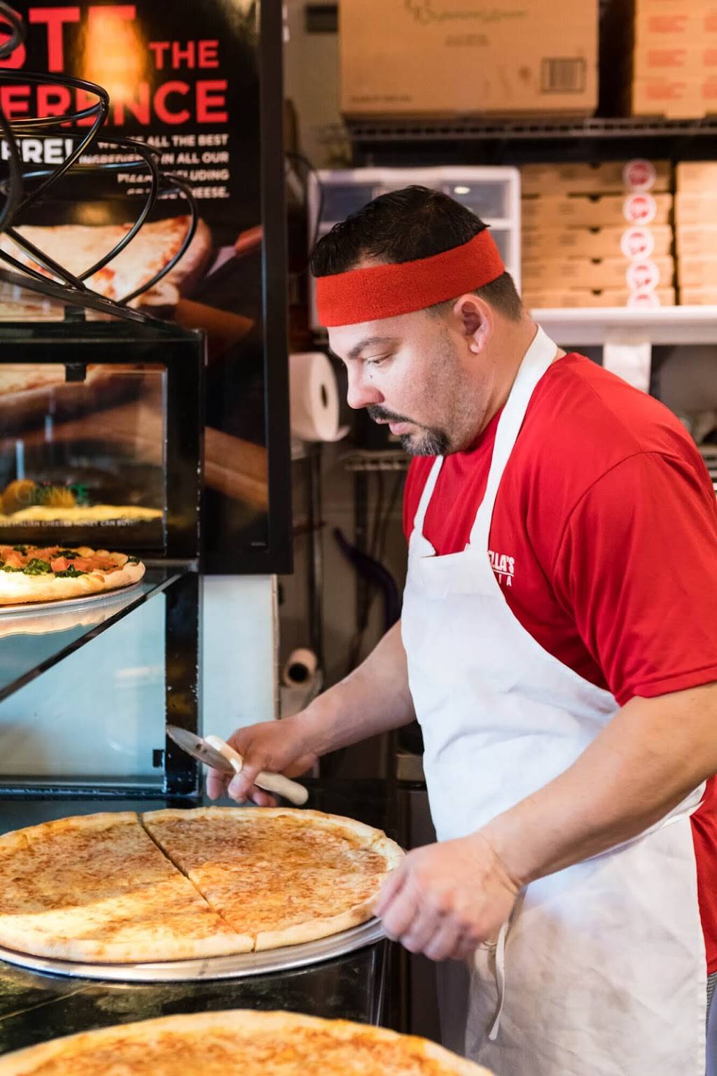 Antonellas Pizzeria | restaurant | 7591 University Blvd, Winter Park, FL 32792, USA | 4079602160 OR +1 407-960-2160