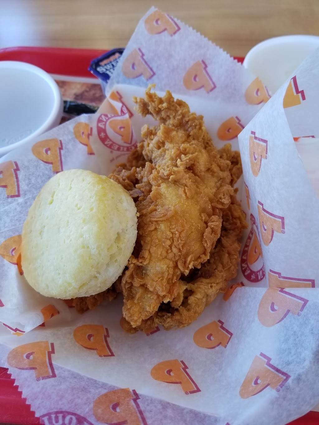 Popeyes Louisiana Kitchen | restaurant | 14312 Prairie Ave, Hawthorne, CA 90250, USA | 3106445833 OR +1 310-644-5833