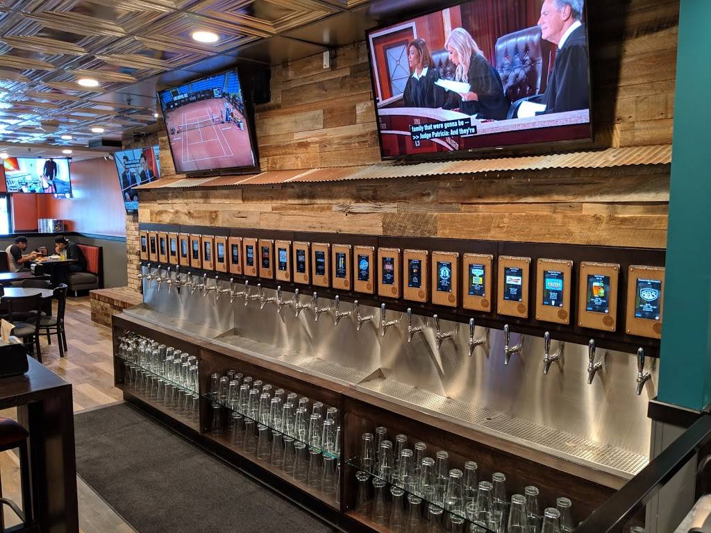 Round Table Pizza | meal delivery | 1307 Florin Rd, Sacramento, CA 95831, USA | 9164227557 OR +1 916-422-7557