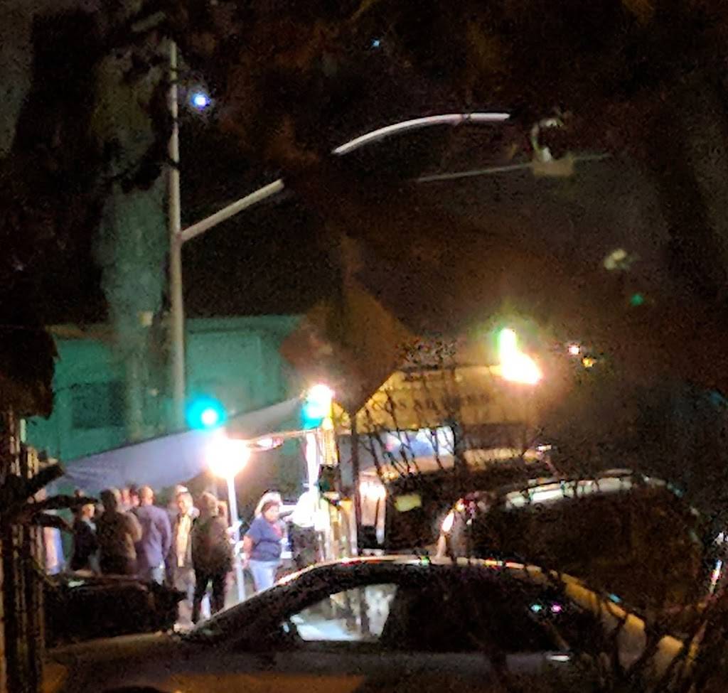 Los Famosos Tacos Al Carbon | restaurant | 627 N Humphreys Ave, East Los Angeles, CA 90022, USA | 3239012535 OR +1 323-901-2535