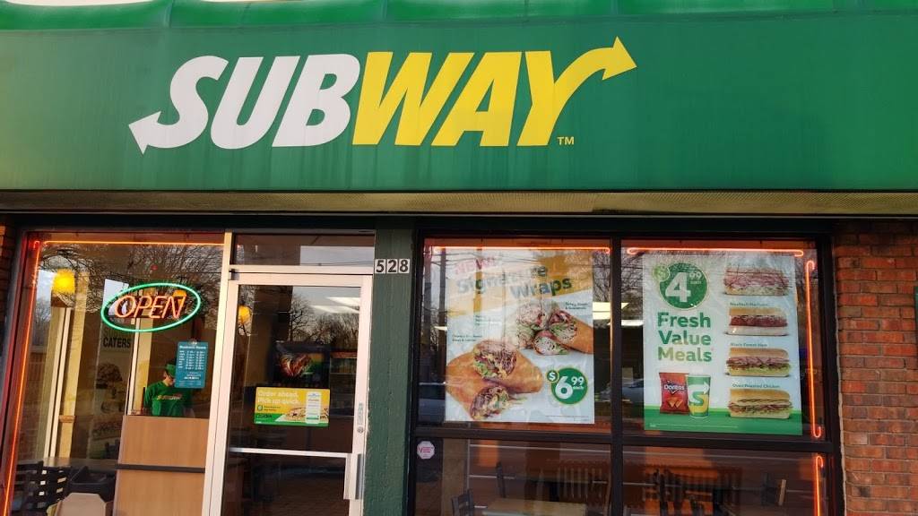 Subway | restaurant | 528 Wilmington Ave, Dayton, OH 45420, USA | 9372542525 OR +1 937-254-2525