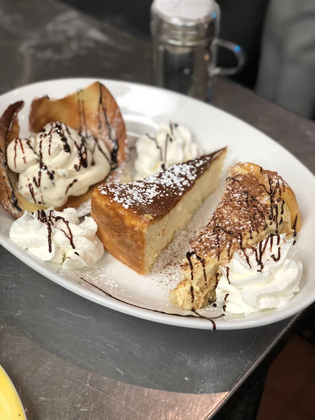 Matteos | restaurant | 416 Bedford Ave, Bellmore, NY 11710, USA | 5164091779 OR +1 516-409-1779