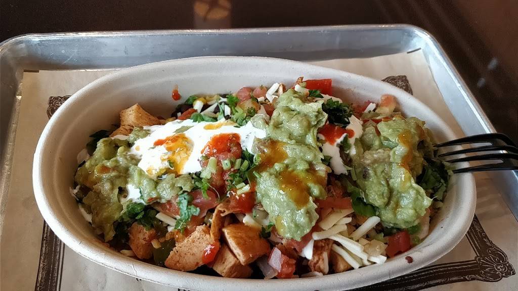 Mucho Burrito Fresh Mexican Grill | restaurant | 2002 Mer-Bleue Rd Unit J1, Orléans, ON K4A 0G2, Canada | 6138248383 OR +1 613-824-8383