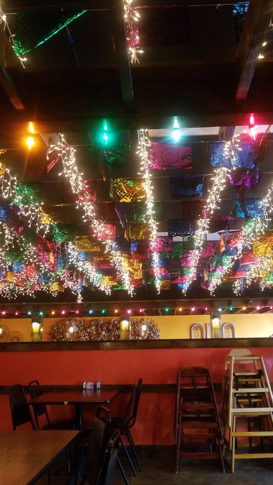 Tias Cantina | restaurant | 2534 AL-14, Millbrook, AL 36054, USA | 3345176322 OR +1 334-517-6322