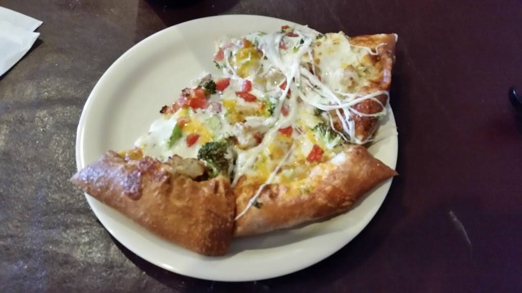 B.C. Pizza | restaurant | 1515 W Main St, Gaylord, MI 49735, USA | 9897311555 OR +1 989-731-1555