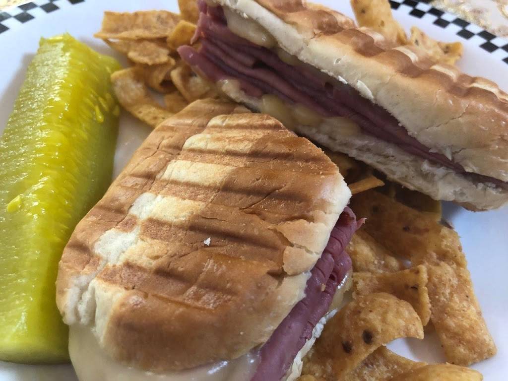 Livingston Depot | cafe | 118 W Court Square, Livingston, TN 38570, USA | 9312616931 OR +1 931-261-6931