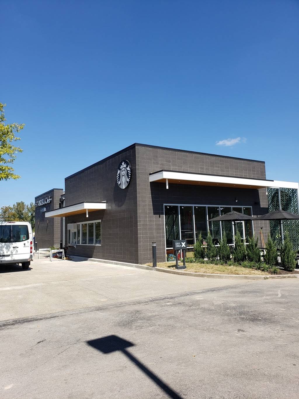 Starbucks | cafe | 330 Cartwright St, Goodlettsville, TN 37072, USA | 6157449841 OR +1 615-744-9841