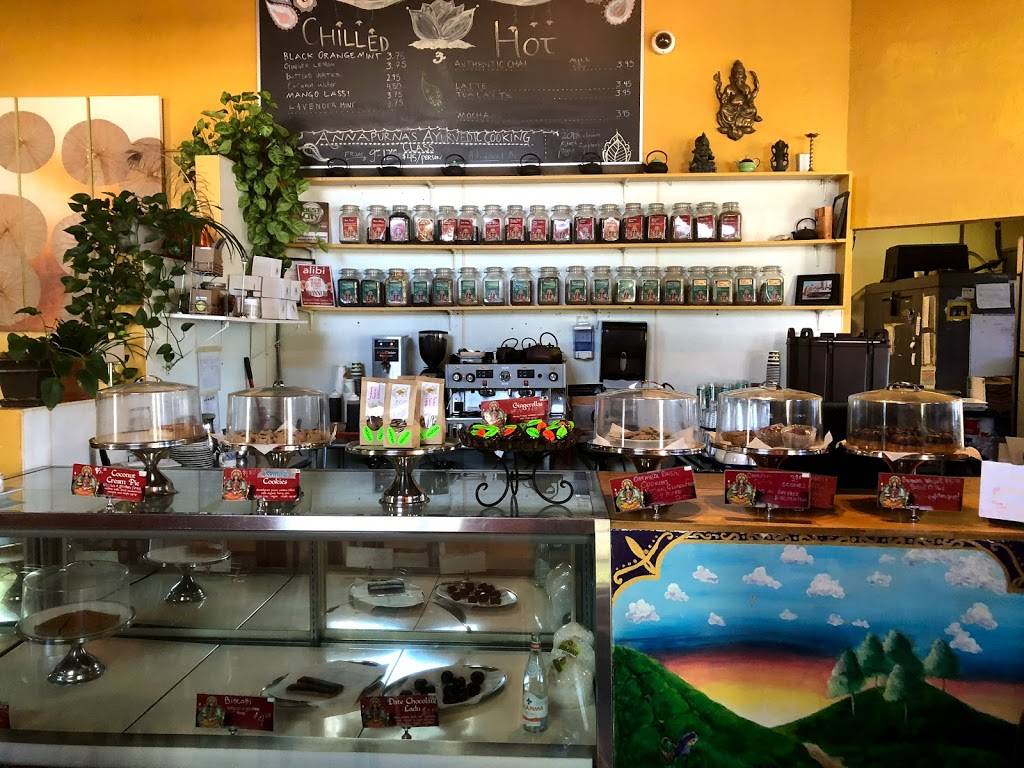 Annapurna’s® World Vegetarian Café | bakery | 2201 Silver Ave SE, Albuquerque, NM 87106, USA | 5052622424 OR +1 505-262-2424