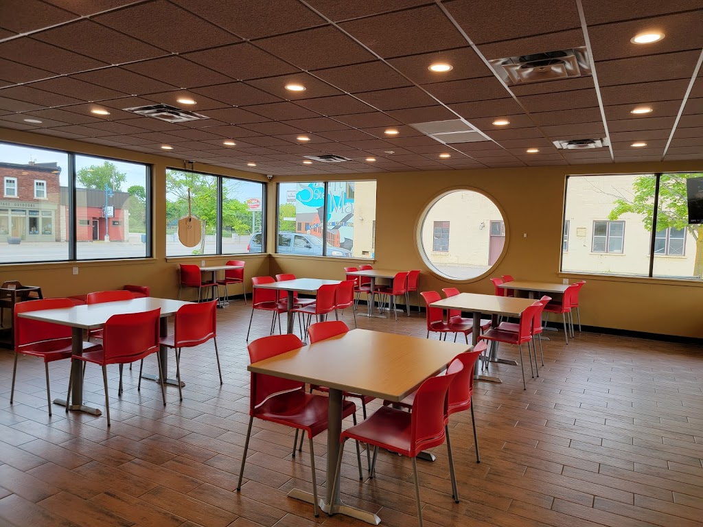 Dominos Pizza | meal delivery | 719 Ashmun St, Sault Ste. Marie, MI 49783, USA | 9066324000 OR +1 906-632-4000